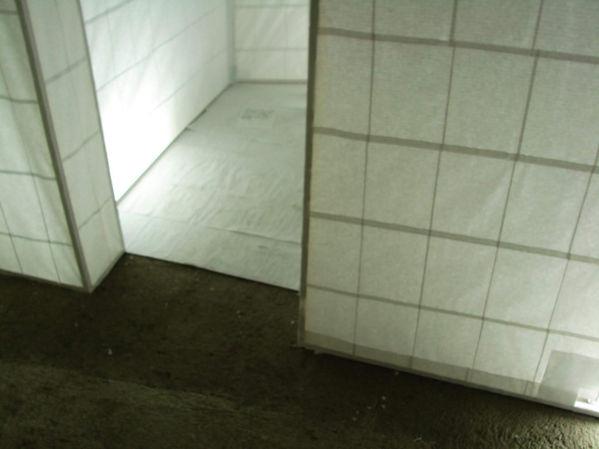 Pieza de Papel, vista de la sala El Círculo intervenida